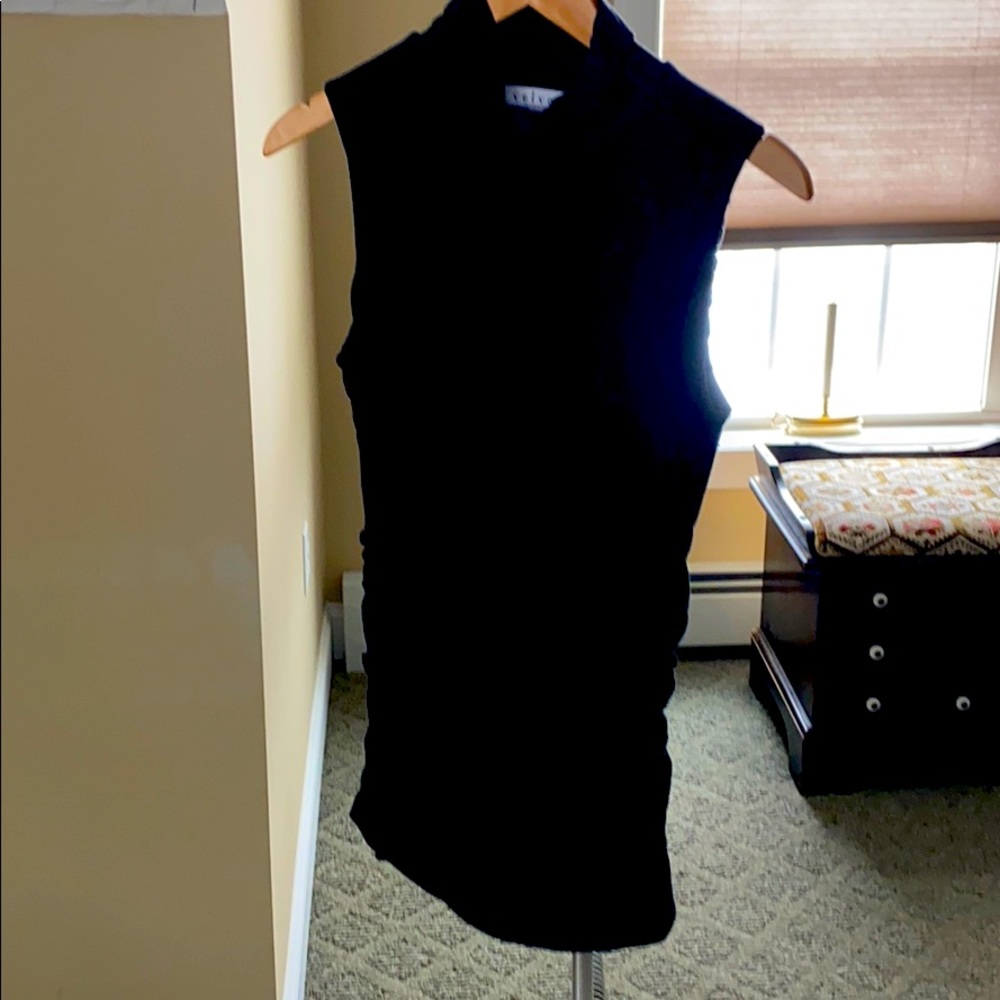 Velvet by graham Spencer top black